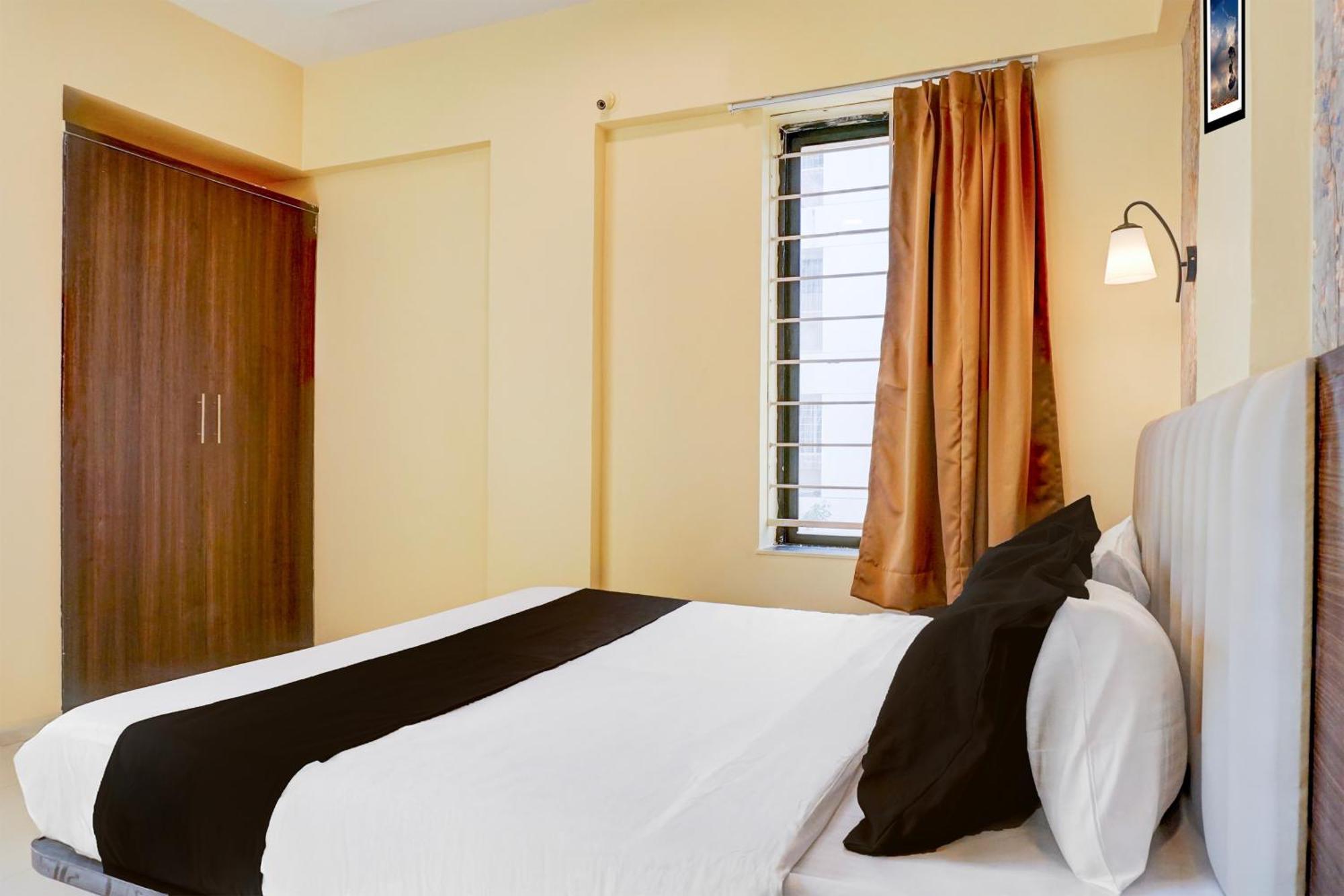 Hotel Super Collection O Veerbhadra Nagar Baner Méribel Village Esterno foto