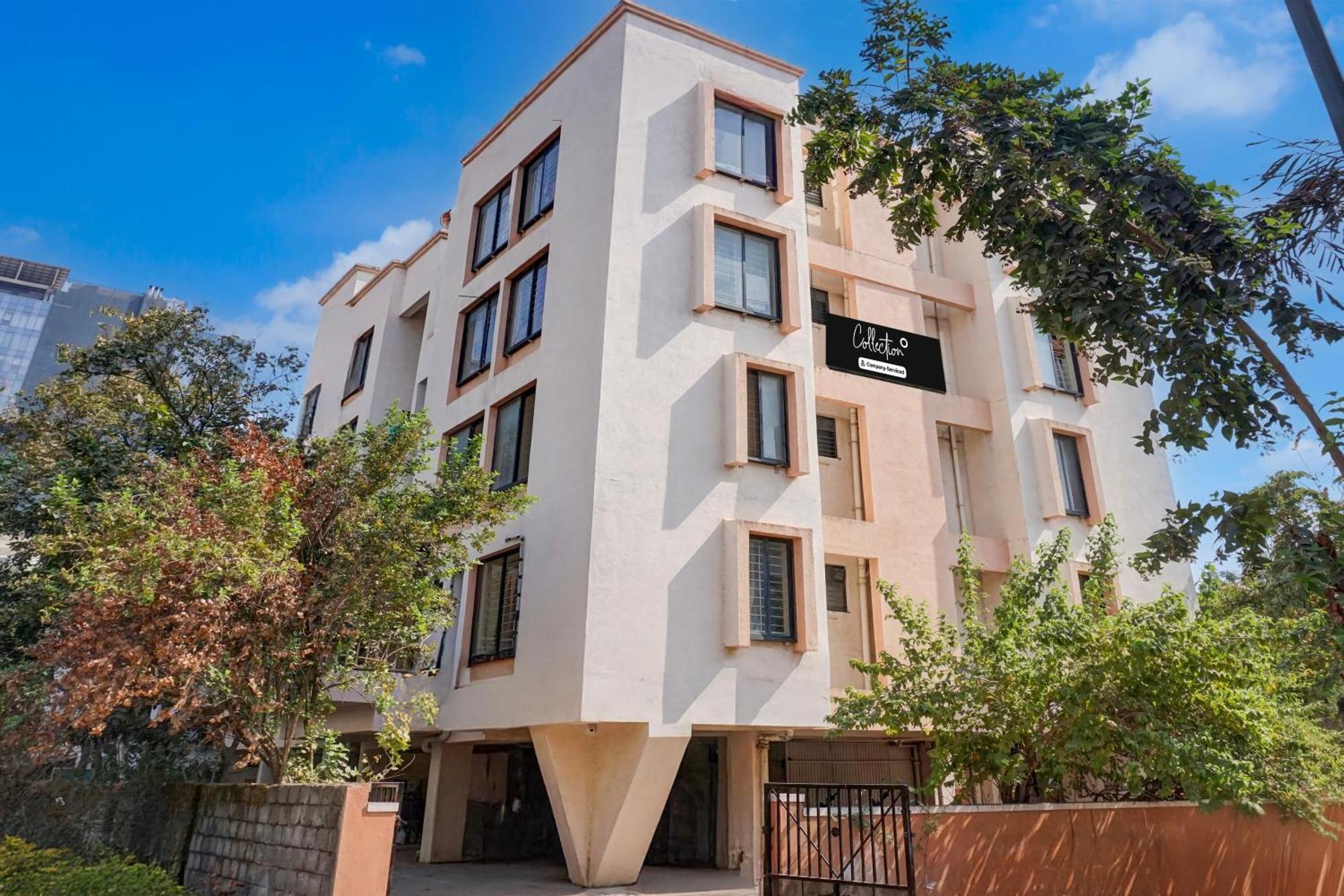Hotel Super Collection O Veerbhadra Nagar Baner Méribel Village Esterno foto